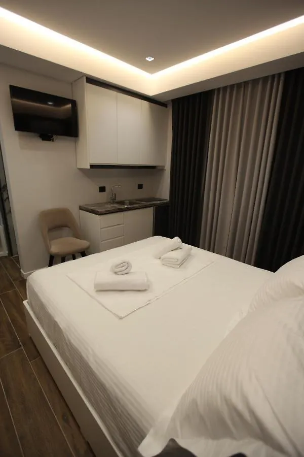 Vila Neli Ksamil 0*,  Albania